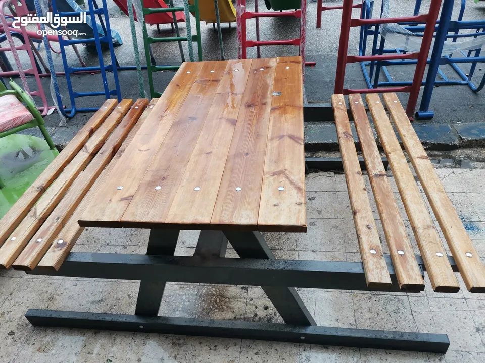 طقم مقاعد وبنشات حديقة حديد وخشب سويد رباعي مع طاولة