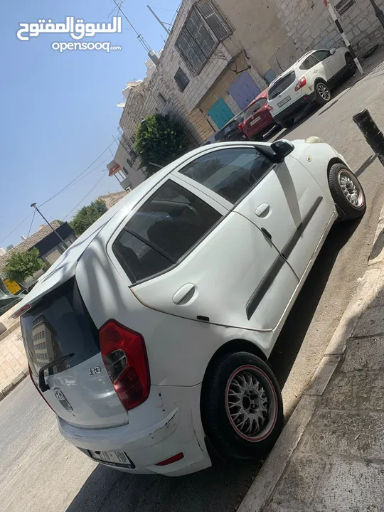 هونداي i10