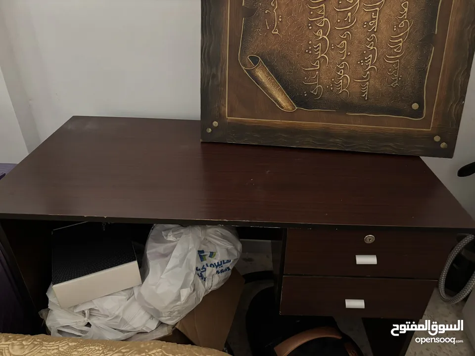 مكتب للبيع