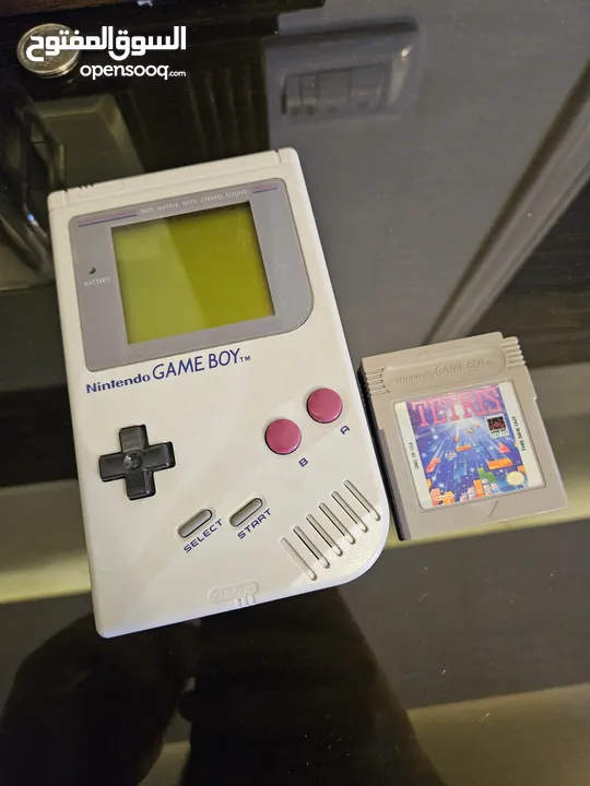 لمحبي الاجهزة القديمة .Gameboy 1989 (retro)
