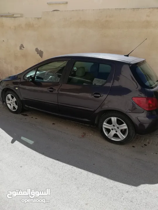 بيجو 307 موديل 2004 للبيع