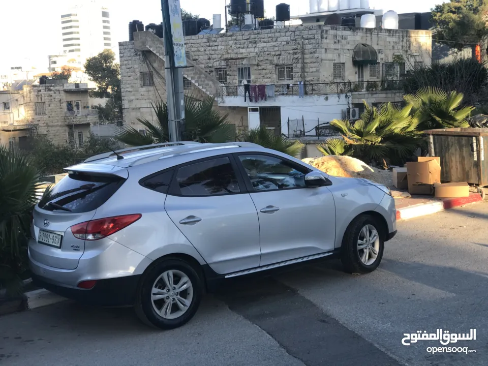 هونداي توسان 2012