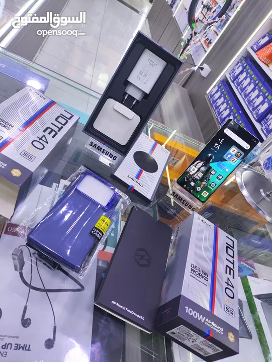 الاحديث note 40 pro plas تيتانيوم جيجا 256 رام 24 معه كامل اغراضو الاصلية متوفر توصيل