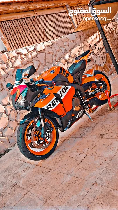 HONDA CBR1000RR REPSOL Fireblade