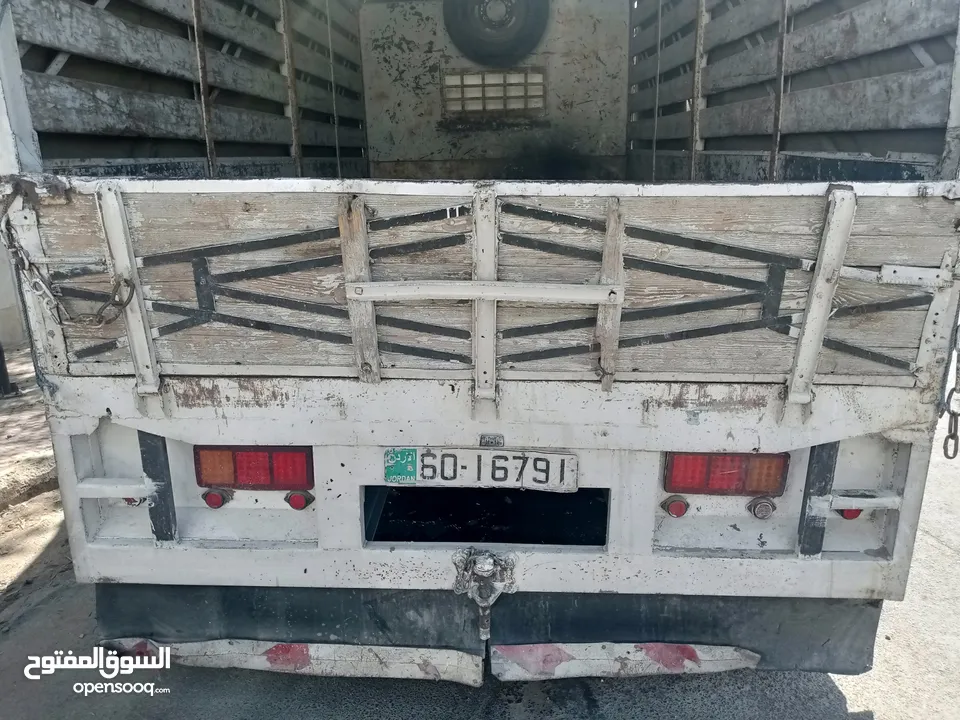 البي 813لبيع