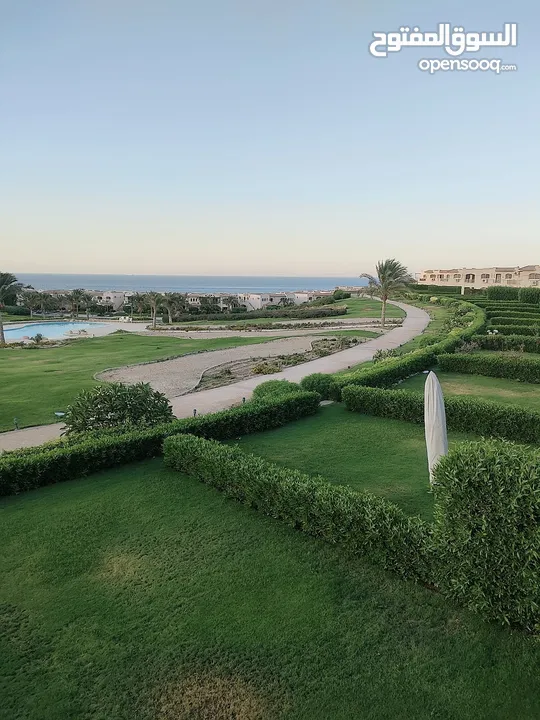 *توين هاوس ببرايفت جاردن ( للبيع ) في قلب العين السخنة ـ لافيستا 6 Twin house in private garden (fo