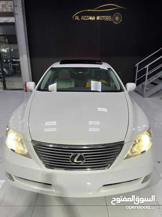 لكزس LS460 داخل بيج نظيف جدا 2009