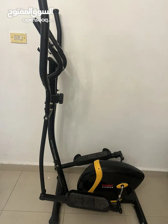 جهاز رياضي كروس نوع يورك فتنيس