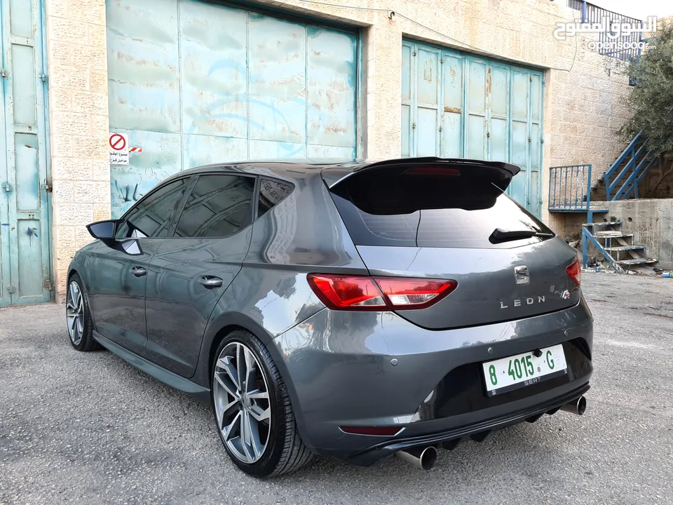 Seat Leon 2016 FR  تعديل كامل / سيارة مميزة