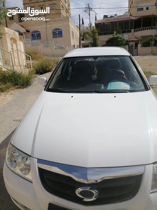 نيسان صيني 2012
