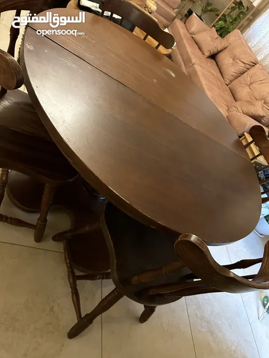 Dining table / طاولة سفرة طعام