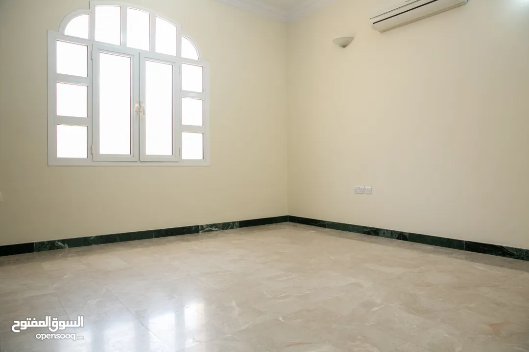 3Me37-Luxurious Spacious 5BHK Villa for rent in MQ near British School