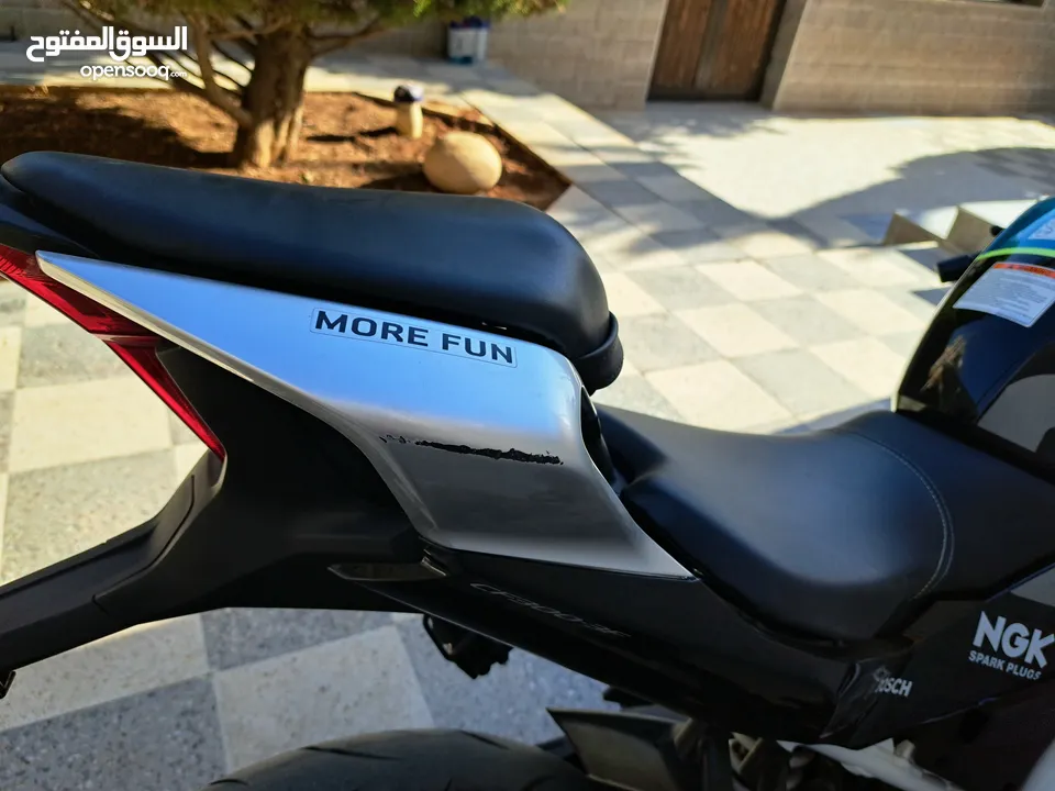 للبيع او البدل cfmoto 300sr
