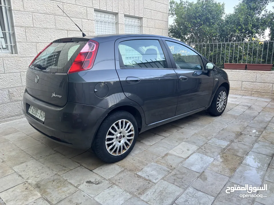 Fiat Grand Punto 2010 for Sale ‎فيات جراند بونتو 2010 بحالة ممتازة