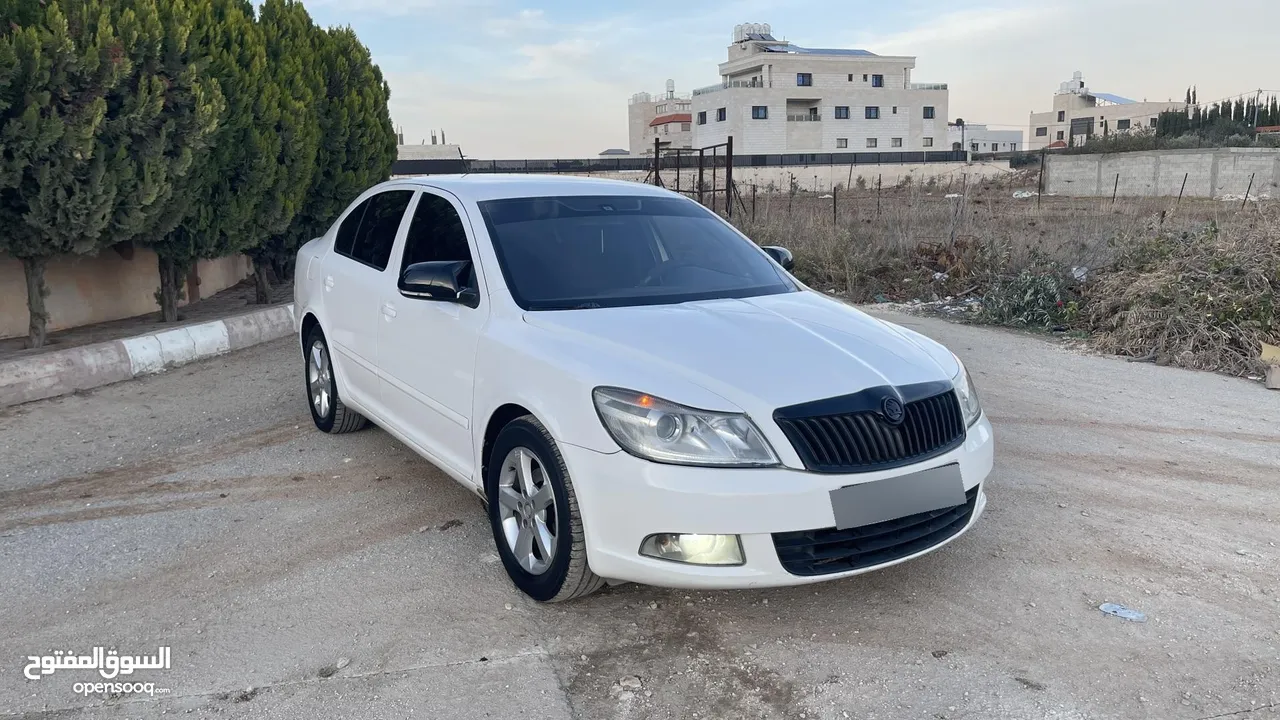 سكودا اوكتافيا 2012