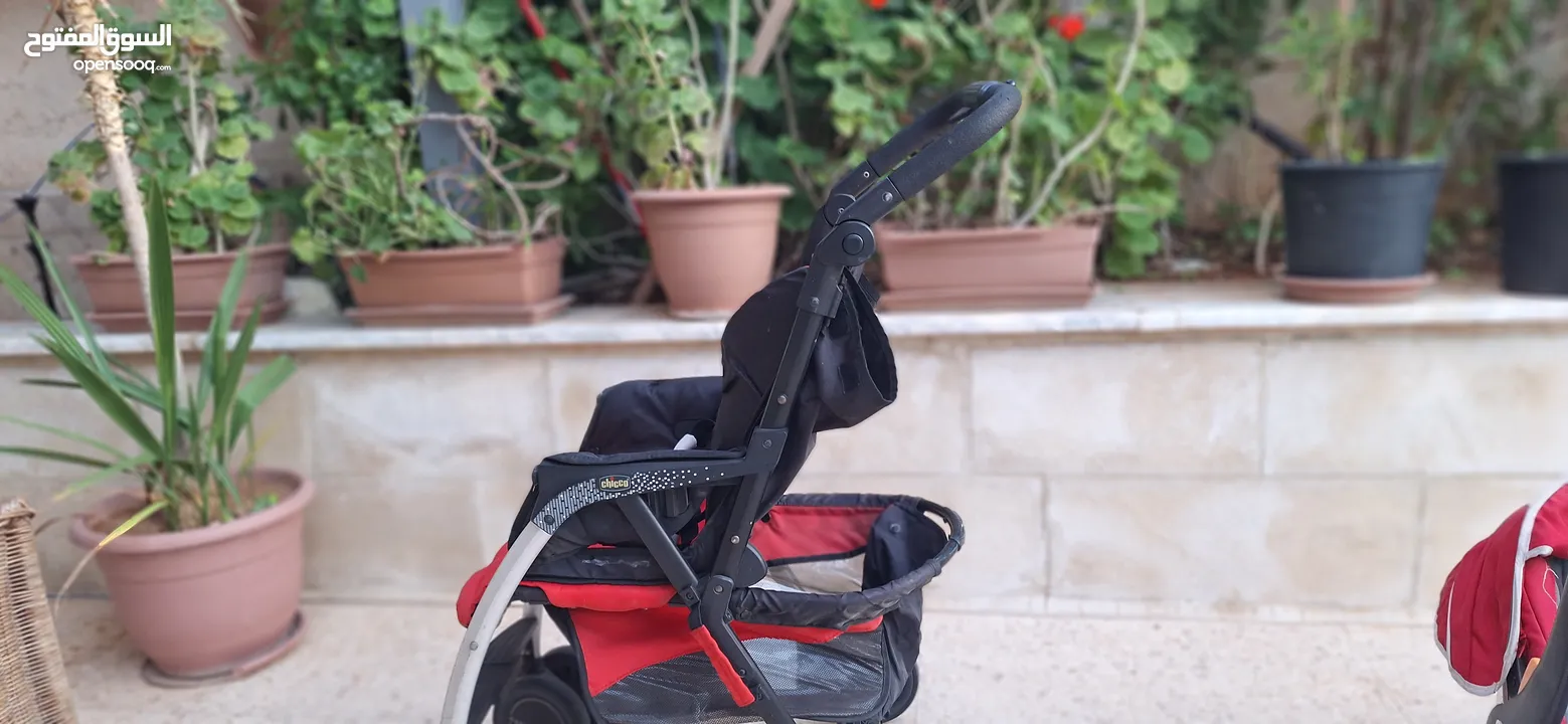 عرباية أطفال وكرسي سيارة