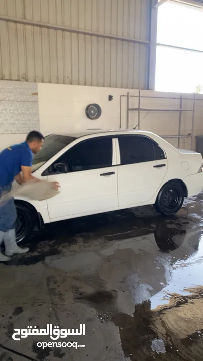 لانسر 2012 ثلاث جيد دهان نظيف جداا و مكانيك توب نظافه