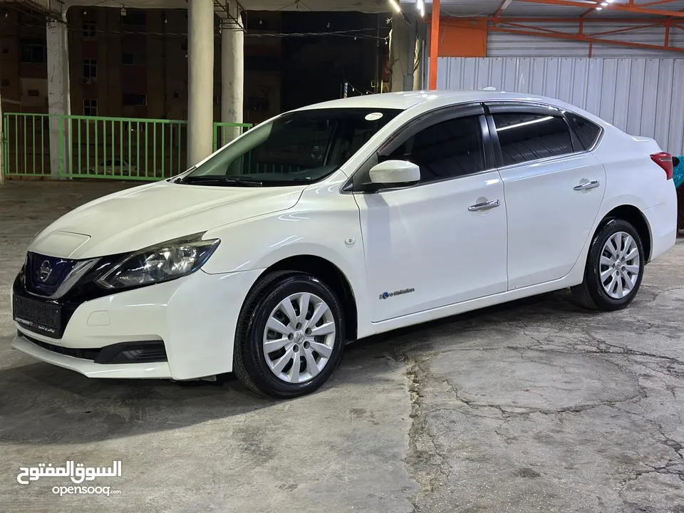 نيسان سلفي موديل 2019 جمرك جديد ممشى قليل اصلي وفعلي كرت ابيض بحاله الوكاله