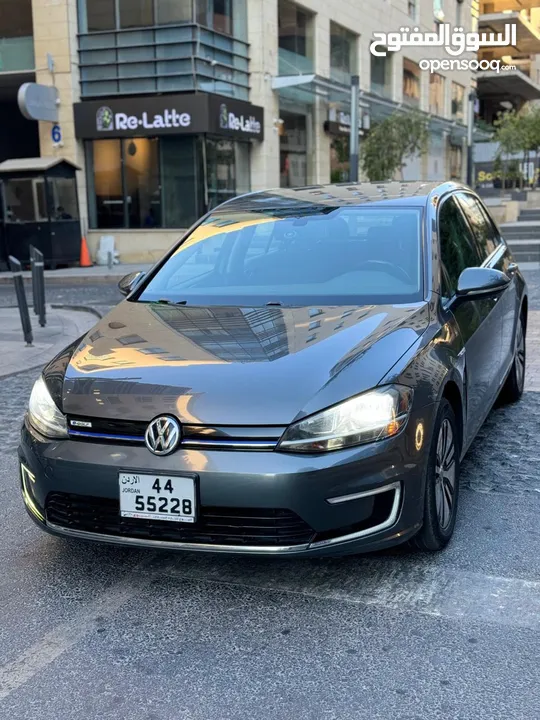 ‏2017 Volkswagen e-golf SE جولف كهرباء 2017