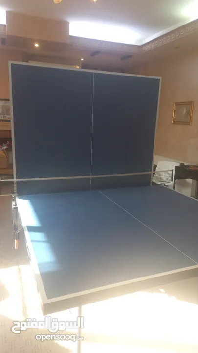 (تنس الطاولة مع عجلات)stiga ping pong tablestiga ping pong table