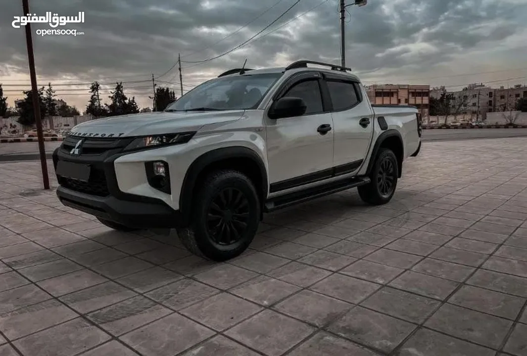 ميتسوبيشي L200 2021