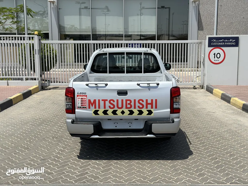 Mitsubishi L200 2.4L Double Cab GL 2WD 2020