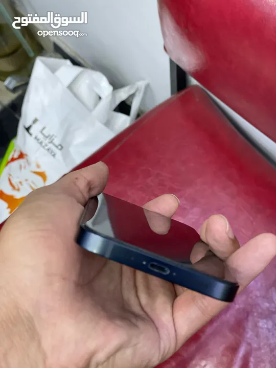 iPhone 14 بحاله ممتازة ولا خدش وتر بروف