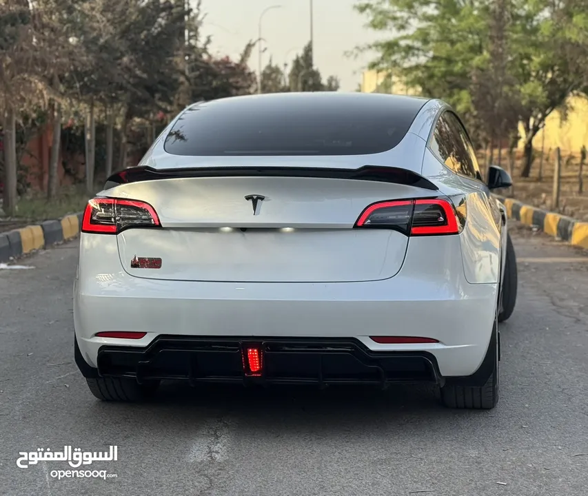 TESLA MODEL 3 2023 STANDARD PLUS
