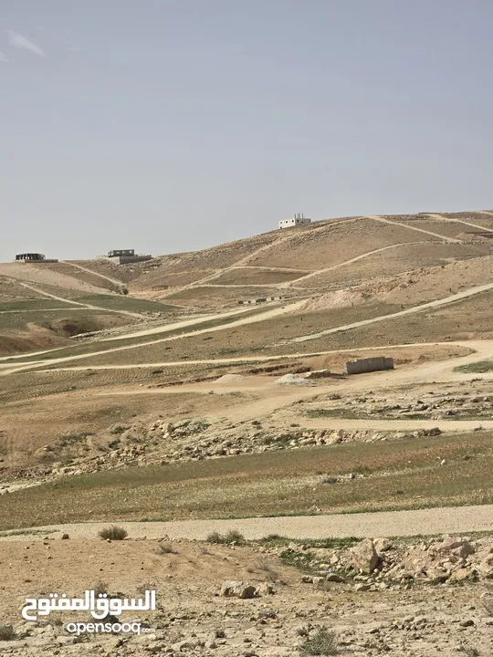 أرض على شارع المية ممر عمان التنموي للبيع