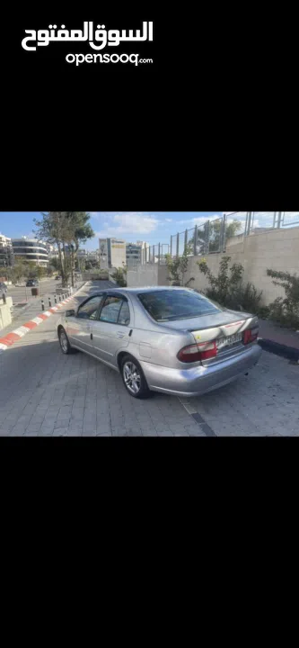 نيسان الاميرا