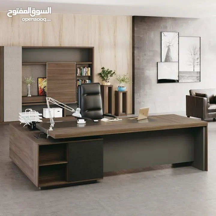 عروض تصل إلى 50٪ على مكاتب المدير