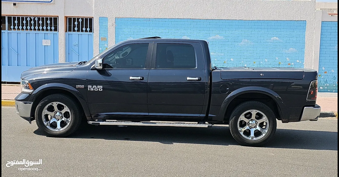 Dodge Ram-1500 Laramie 2016