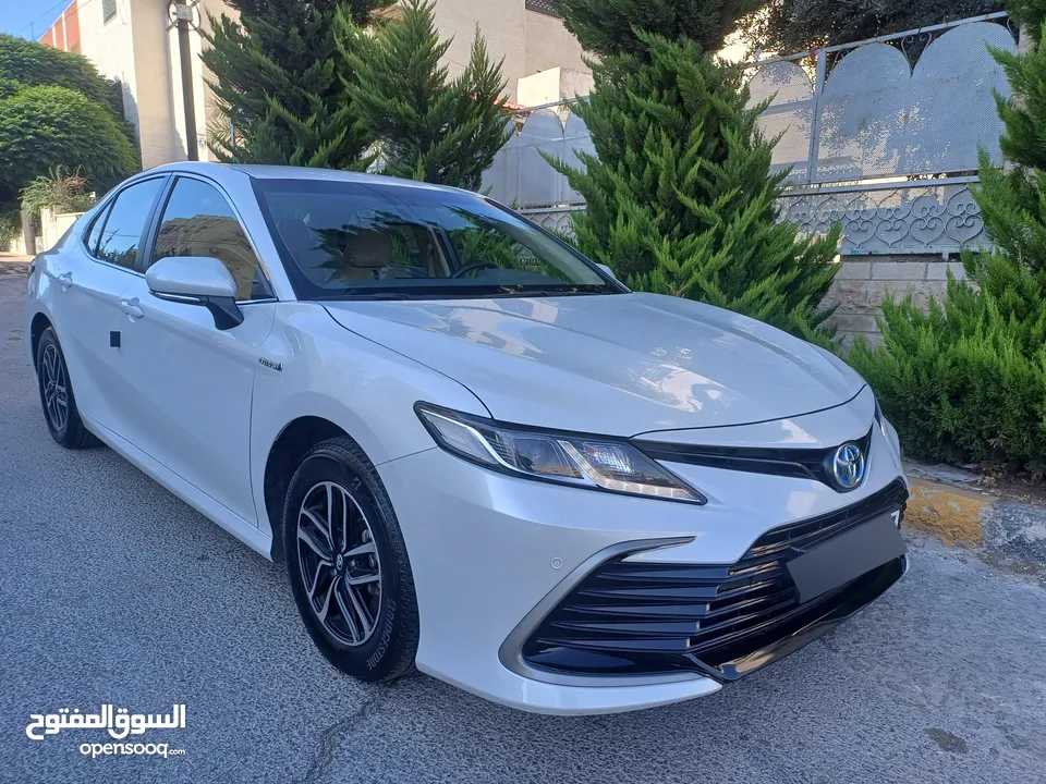 Toyota Camry LE 2024 مالك اول من الزيرو بحالة الشركة