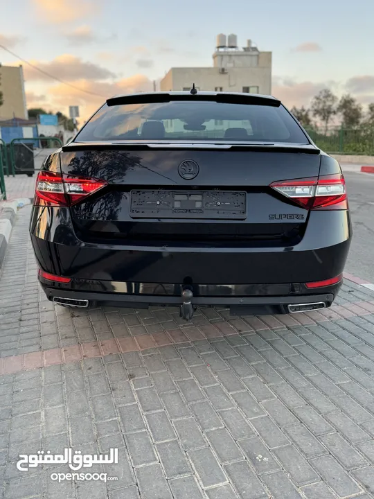 سكودا سوبيروب