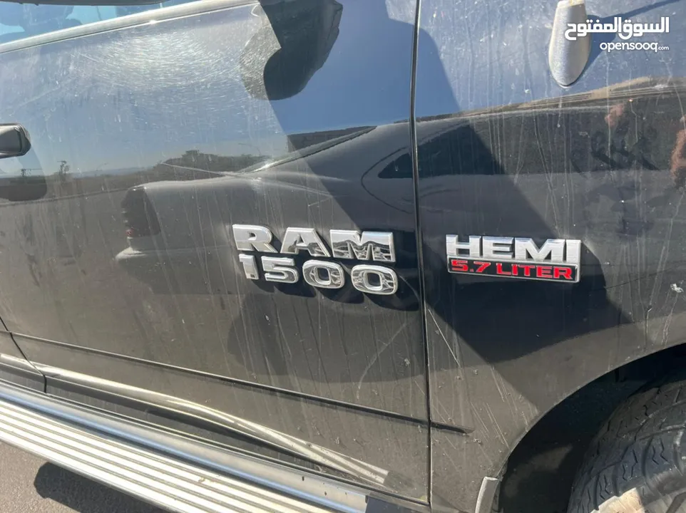 Dodge Ram 5700 hemi 2015