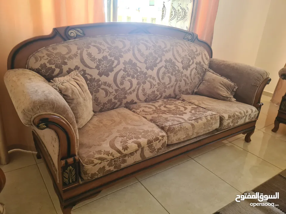 طقم كنب صالون (ضيوف )