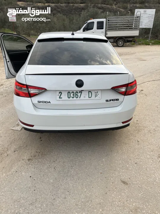 سكودا سوبير2017 بنزين 1800