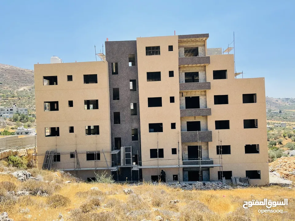 ابو عثمان الزفزاف والجرانيت