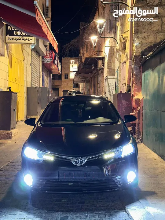 تويتا كارولا  18