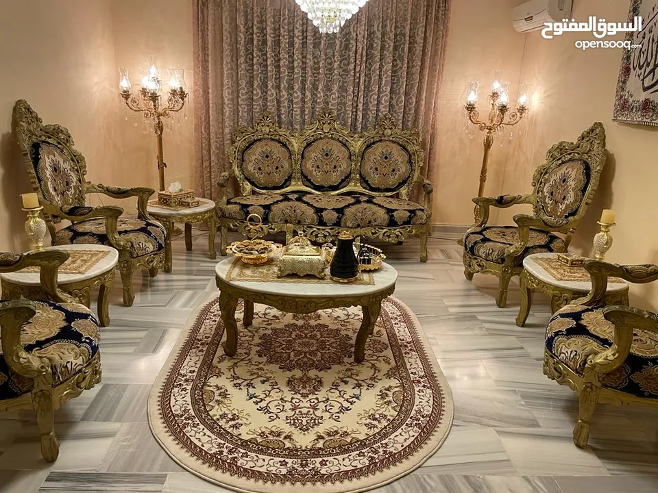 طقم كنب حفر فخم موديل كلاسيك وطقم خشب زان