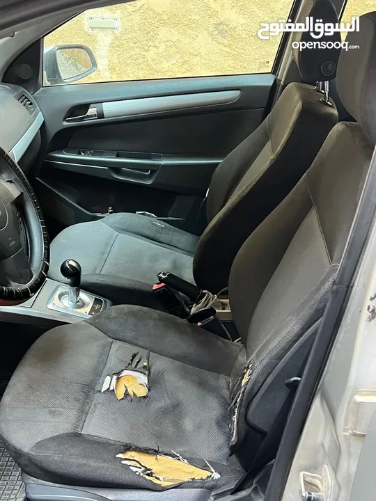 اوبل استرا بسعر مميز على الكاش