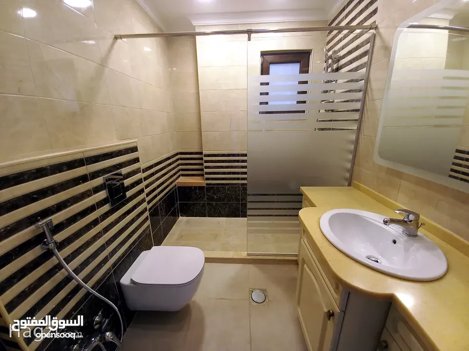 فيلا غير مفروشة للإيجار 486م2 ( Property 17355 ) سنوي فقط