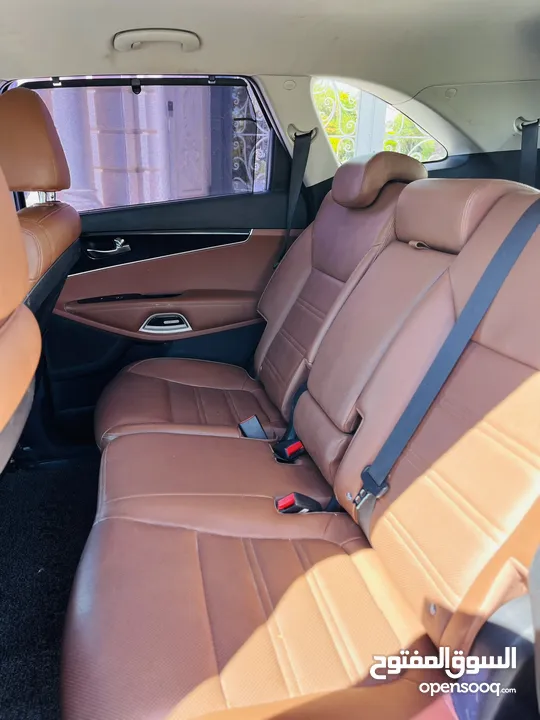 Kia sorento 19-20 Full ما عدا الفتحة  امكانية البيع دفعة وشيكات