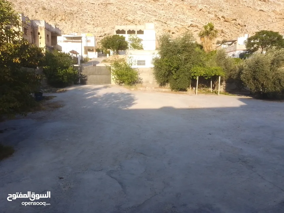 مخازن منزل للبيع