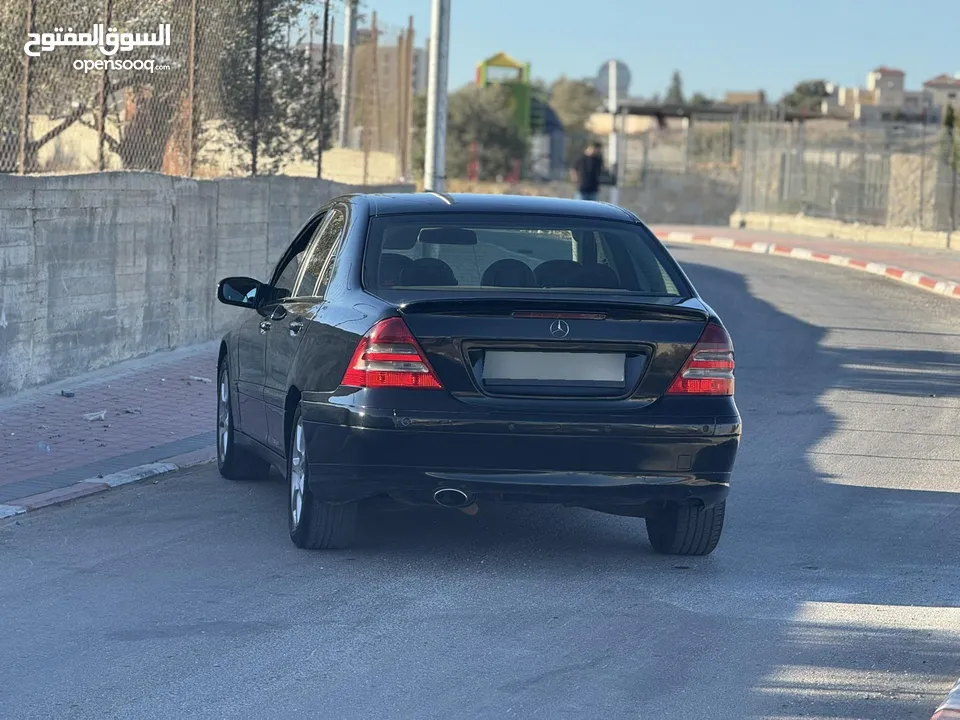 مرسيدس c180