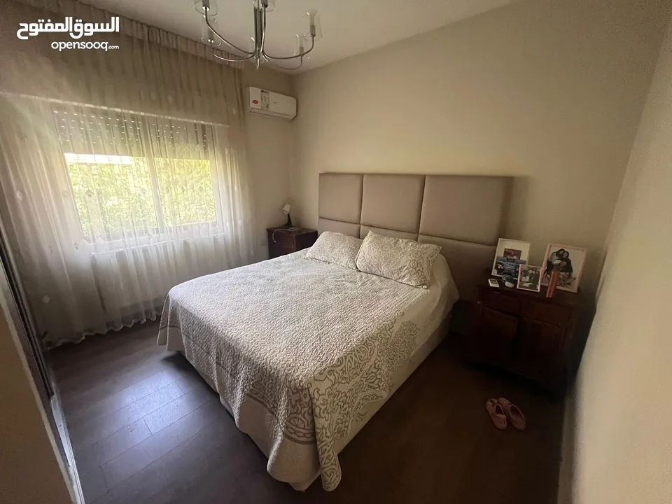 شقة للبيع في الرونق خلف مسجد ابوعيشة