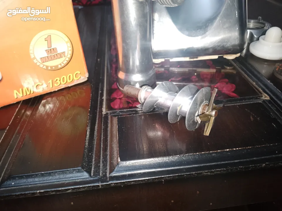 ماكينة لحمة للبيع