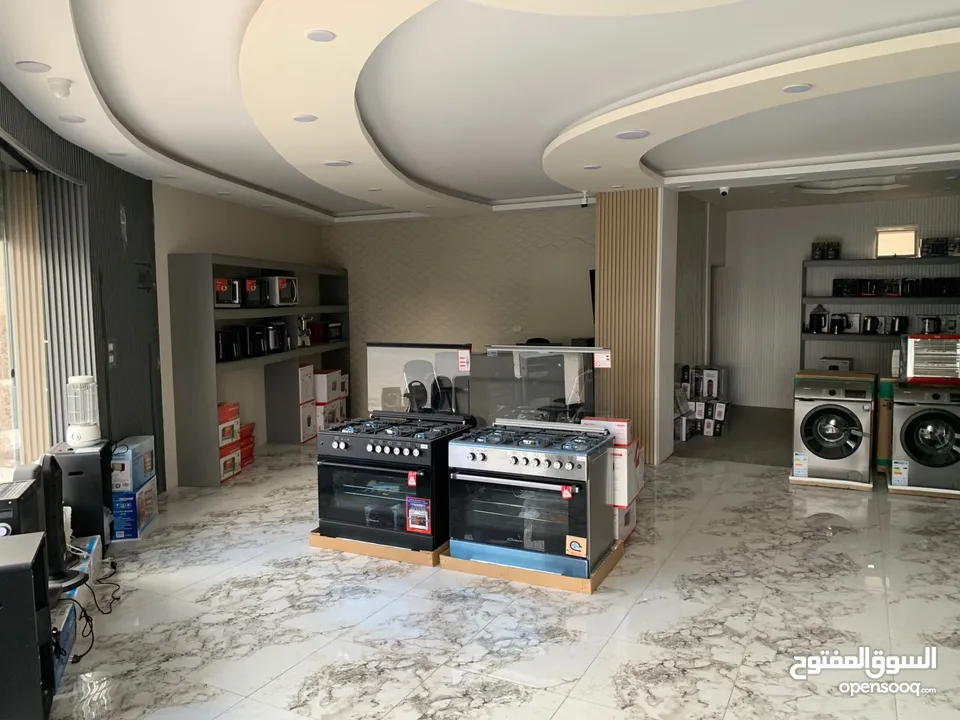 محل اجهزه كهربائيه مجهز بالكامل