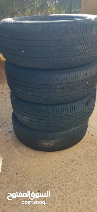 كاوشوك بحاله جيدة قياس 235/55R 18