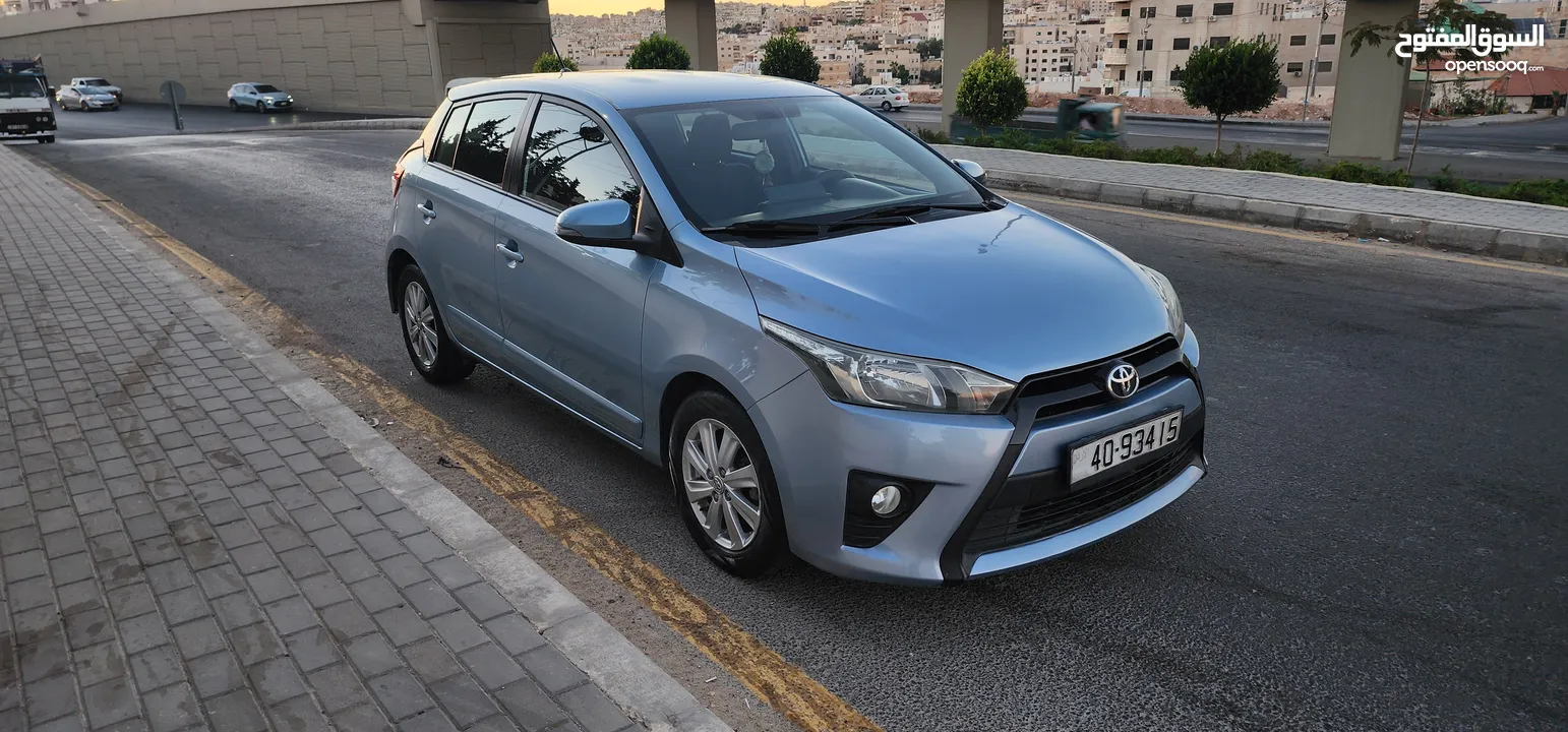 Toyota Yaris 2015 Hatchback  تويوتا يارس 2015 هاتش باك- بنزين